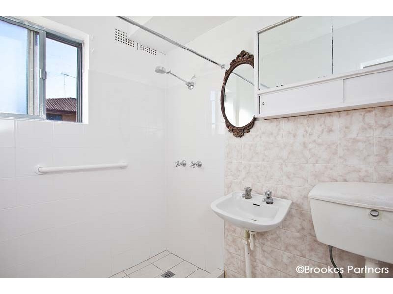 6 / 8 Martin Place, Mortdale NSW 2223