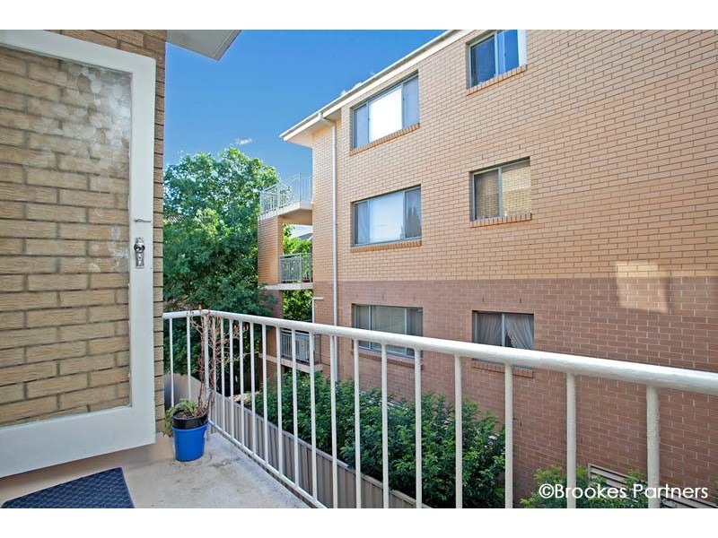 6 / 8 Martin Place, Mortdale NSW 2223