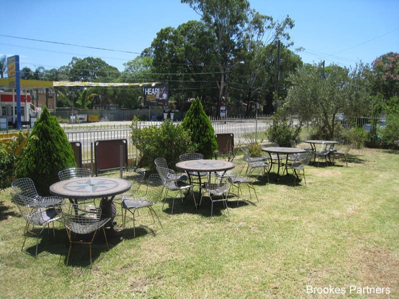 253 Henry Lawson Drive, Georges Hall NSW 2198