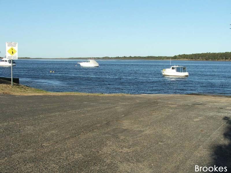 22 Hay Avenue, Shoalhaven Heads NSW 2535