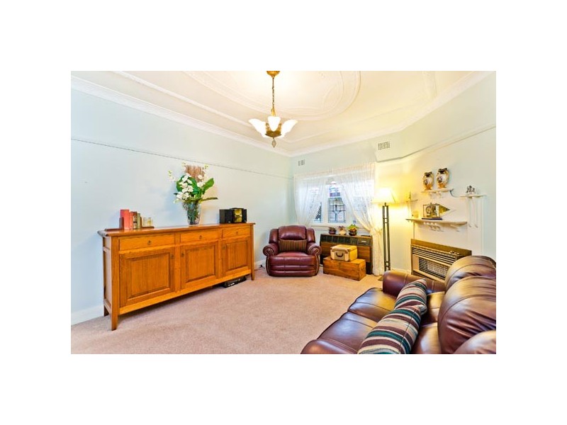 50 Grove Avenue, Penshurst NSW 2222