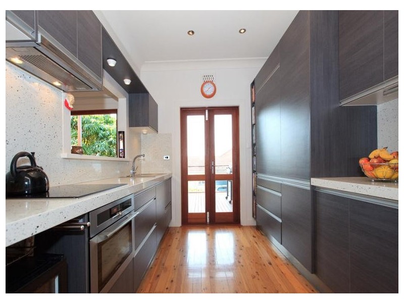 58 Martha Street, Camp Hill QLD 4152