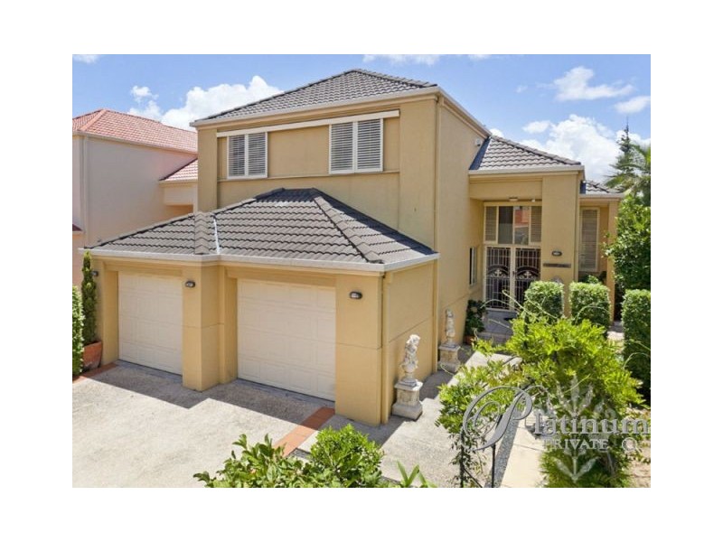 52 Flametree Crescent, Carindale QLD 4152