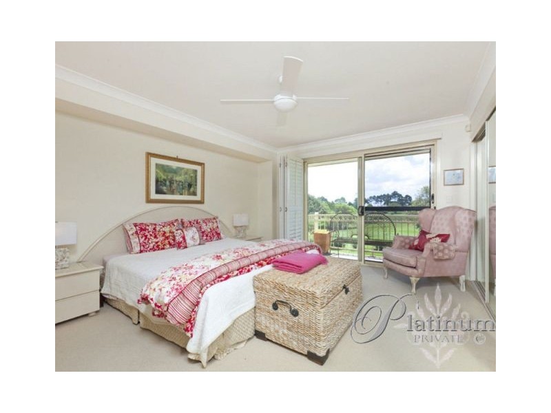 52 Flametree Crescent, Carindale QLD 4152