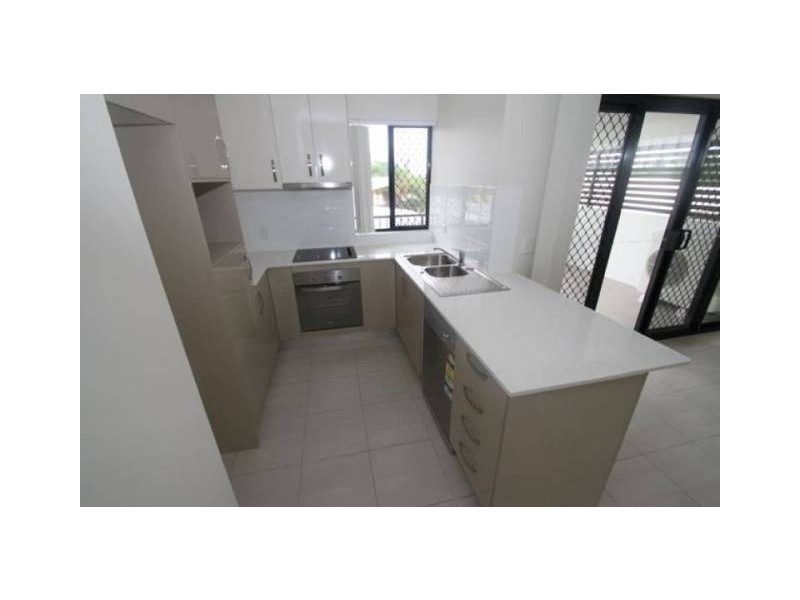 1//21 Grasspan Street, Zillmere QLD 4034