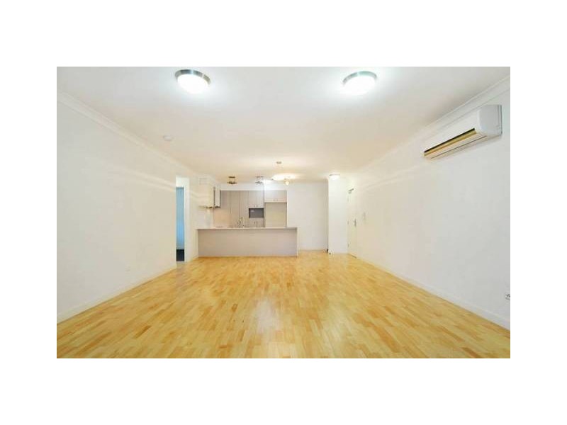 1/17 Alma Road, Clayfield QLD 4011