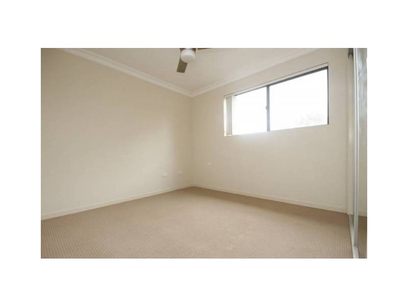 4/19 Grasspan Street, Zillmere QLD 4034