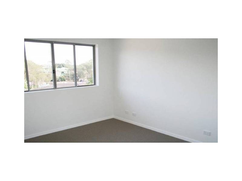 14/11 Riding Road, Hawthorne QLD 4171