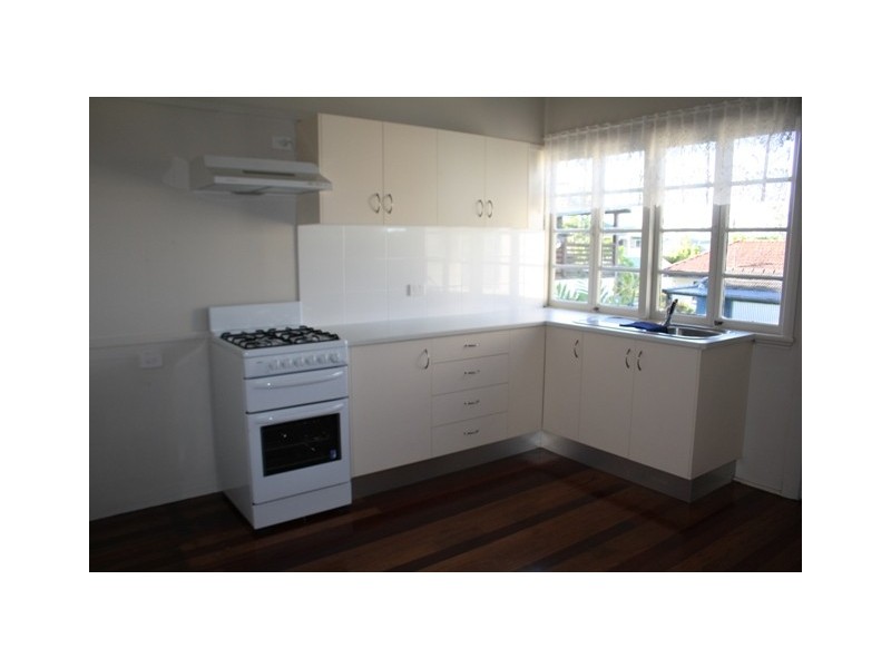 60 Martha Street, Camp Hill QLD 4152