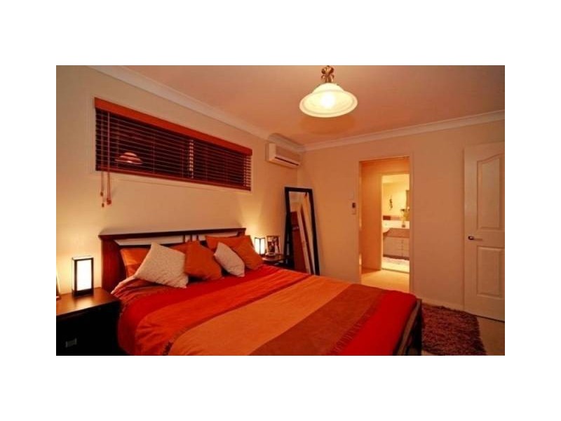 537 Tingal Road, Wynnum QLD 4178