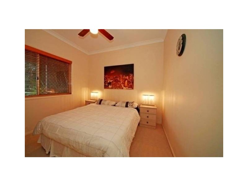 537 Tingal Road, Wynnum QLD 4178