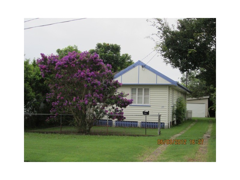 35 Faine Street, Manly West QLD 4179