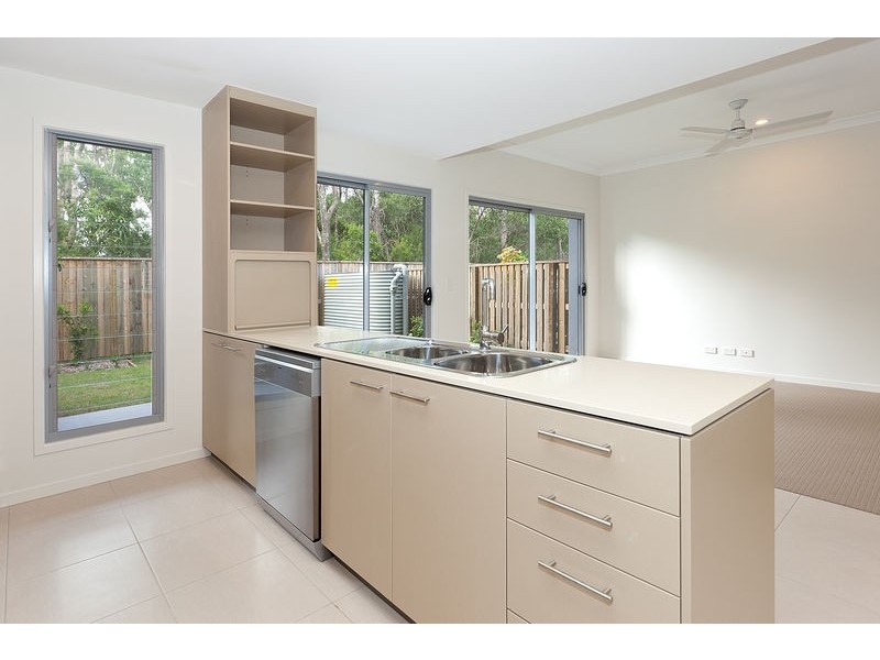 33/57 Moss Road, Wakerley QLD 4154