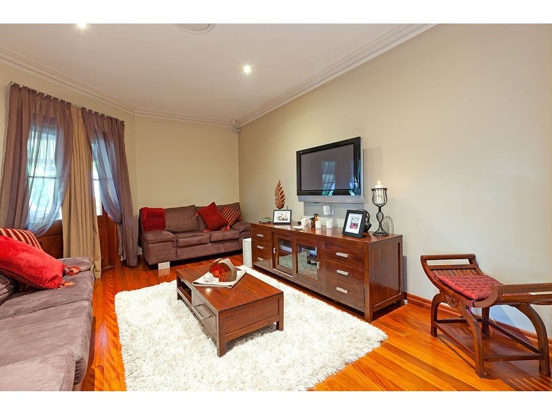 1 Selangor Place, Carina QLD 4152