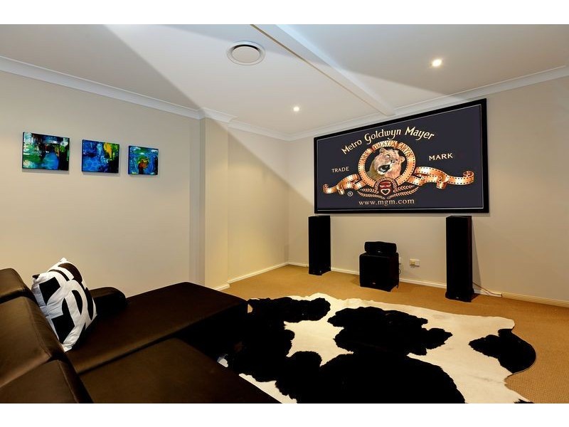 11 Arc Street, Coorparoo QLD 4151