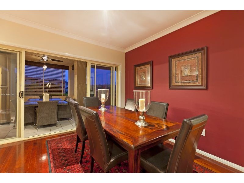 47 Ablington Way, Carindale QLD 4152