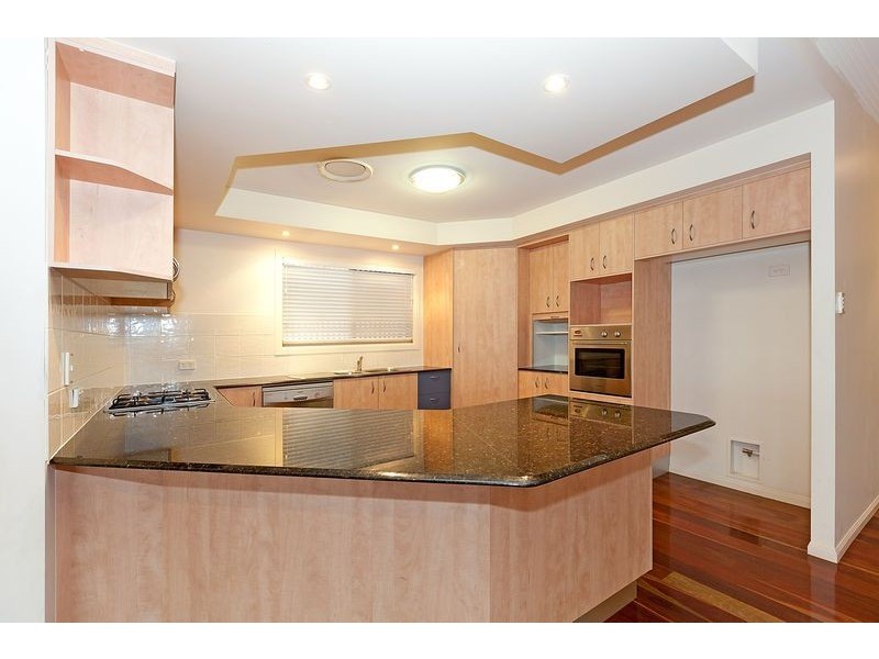 88 Newman Avenue, Camp Hill QLD 4152