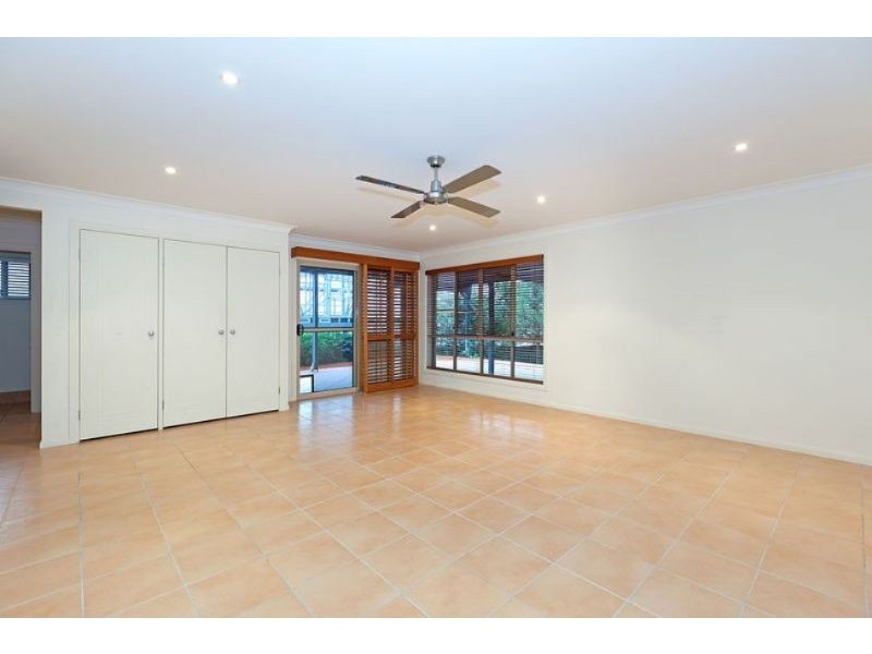 88 Newman Avenue, Camp Hill QLD 4152