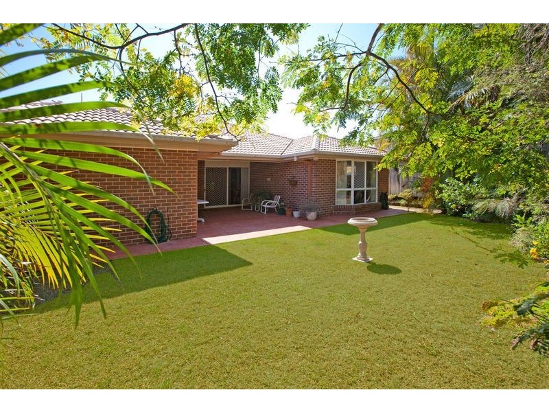 21 Parklane Place, Carindale QLD 4152