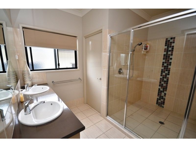 318 Newman Road, Geebung QLD 4034