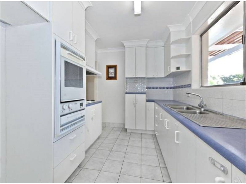 6  Van Dieman Crescent, Springwood QLD 4127