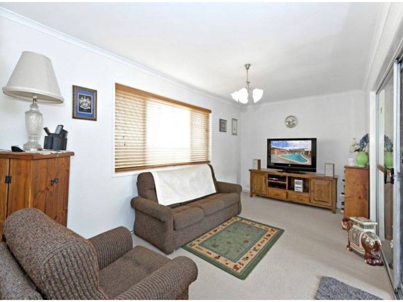 6  Van Dieman Crescent, Springwood QLD 4127