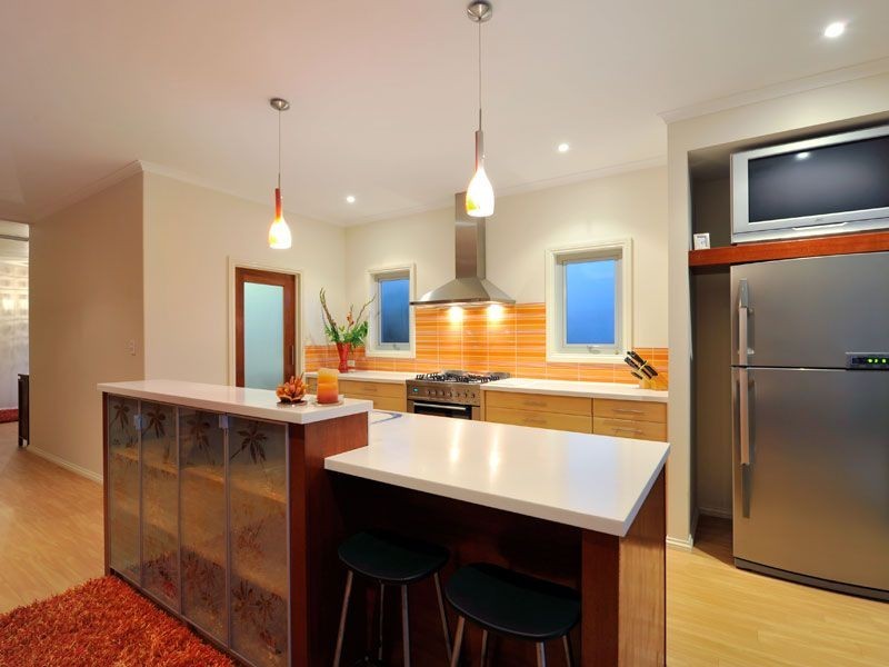 43 Power Street, Norman Park QLD 4170