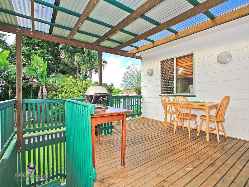 10 Rosebrook Street, Kallangur QLD 4503