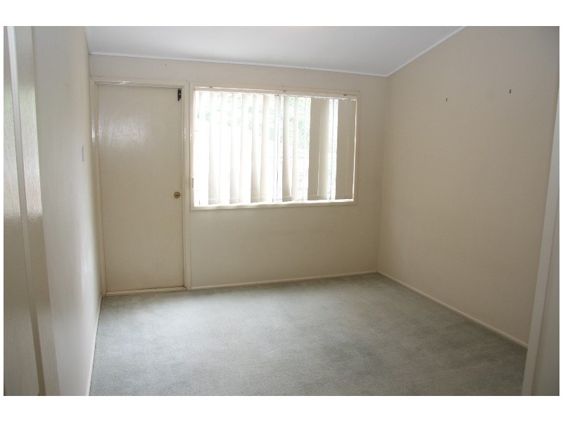 2/3 Ivymount Street, Nathan QLD 4111