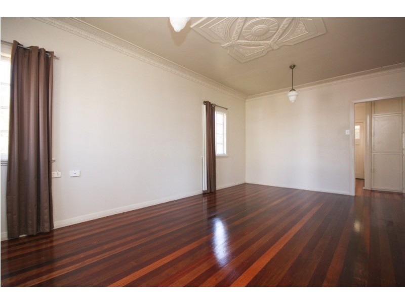 60 Martha Street, Camp Hill QLD 4152