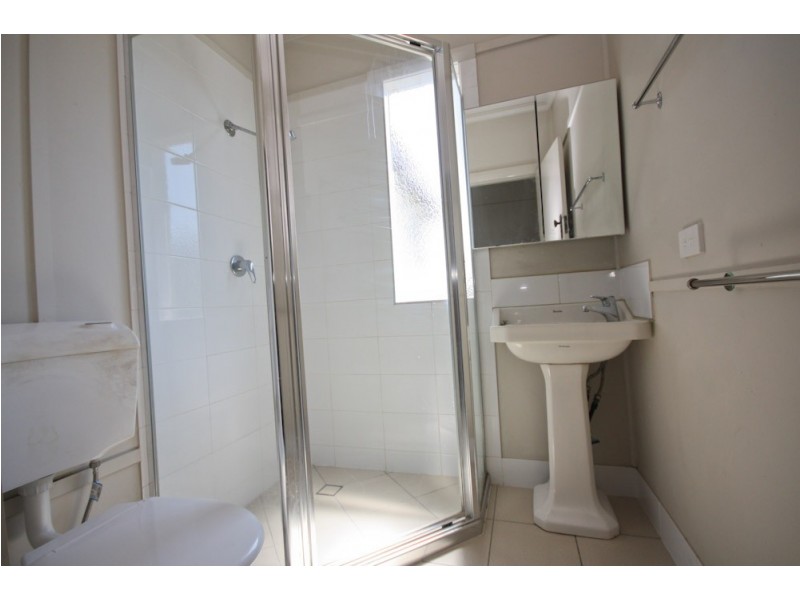 60 Martha Street, Camp Hill QLD 4152