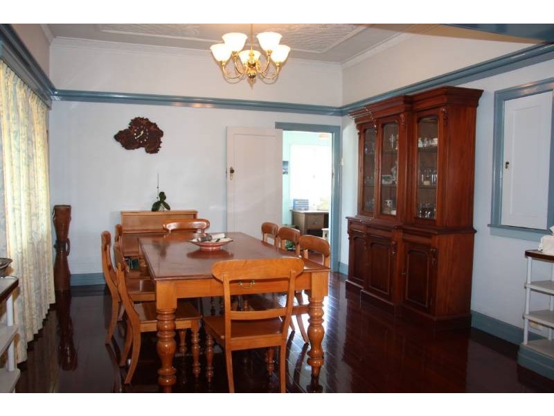 107 Newman Avenue, Camp Hill QLD 4152