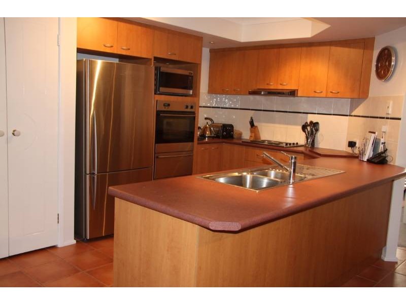 10 Stockton Close, Carindale QLD 4152