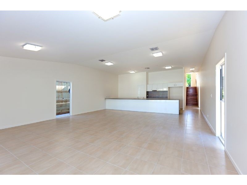 11 Wellstead Avenue, Coorparoo QLD 4151