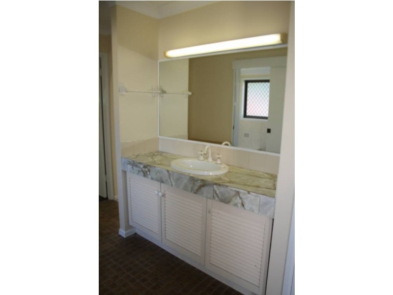 6 Burgh Street, Carindale QLD 4152