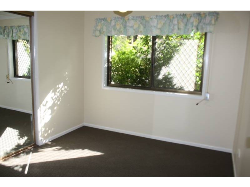 6 Burgh Street, Carindale QLD 4152