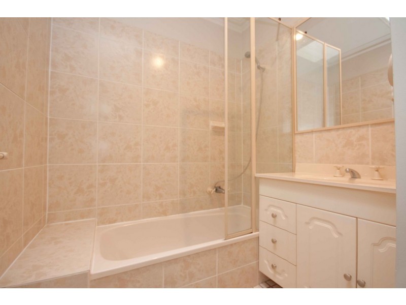 3/81 Tarana Street, Camp Hill QLD 4152