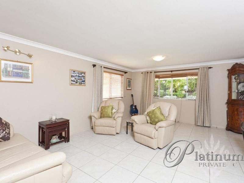 130 Cribb Road, Carindale QLD 4152