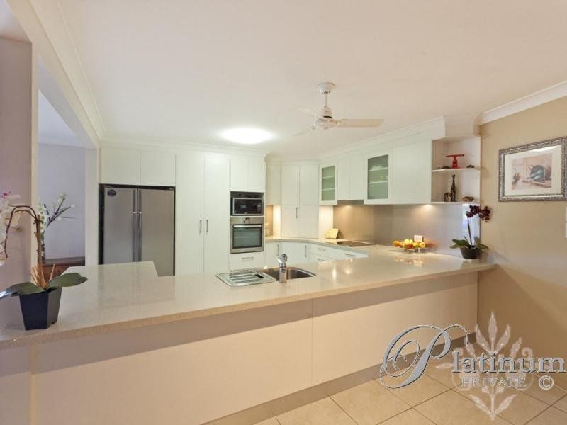 130 Cribb Road, Carindale QLD 4152