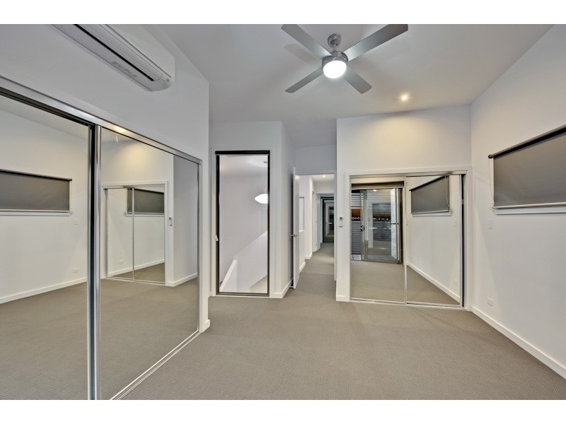 1/38 Boundary Road, Camp Hill QLD 4152