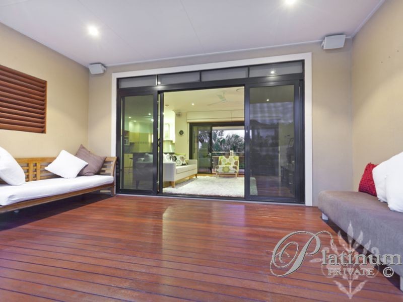 9 Spanish Court, Carindale QLD 4152