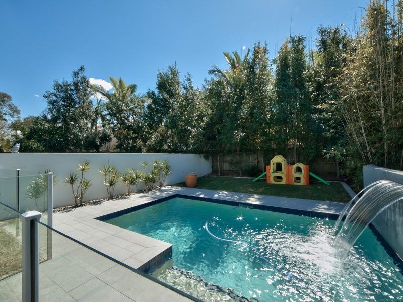 29 Mullens Street, Hawthorne QLD 4171