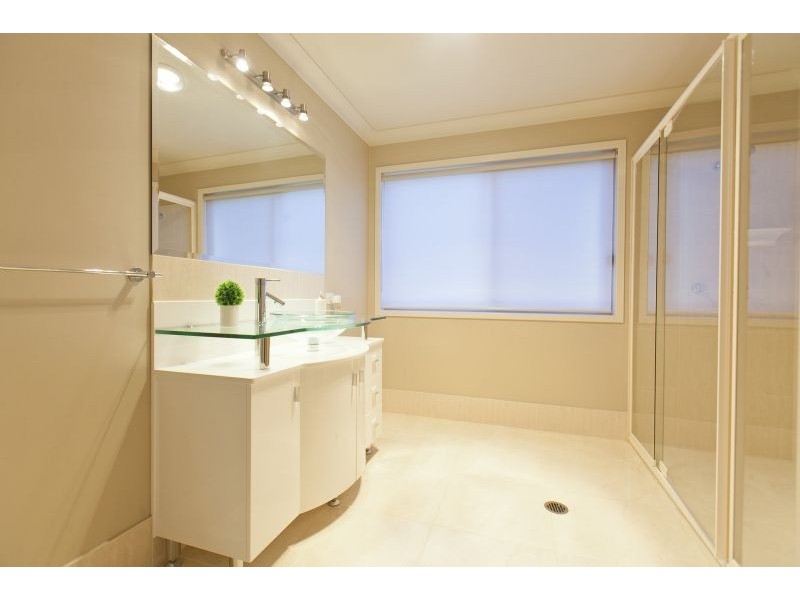 45 Ewer Street, Carindale QLD 4152