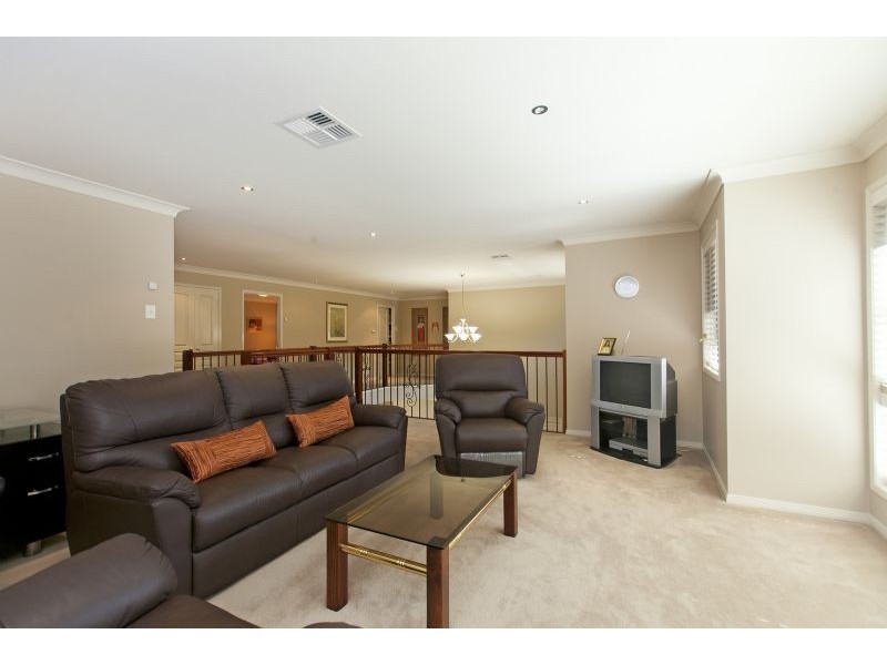 45 Ewer Street, Carindale QLD 4152