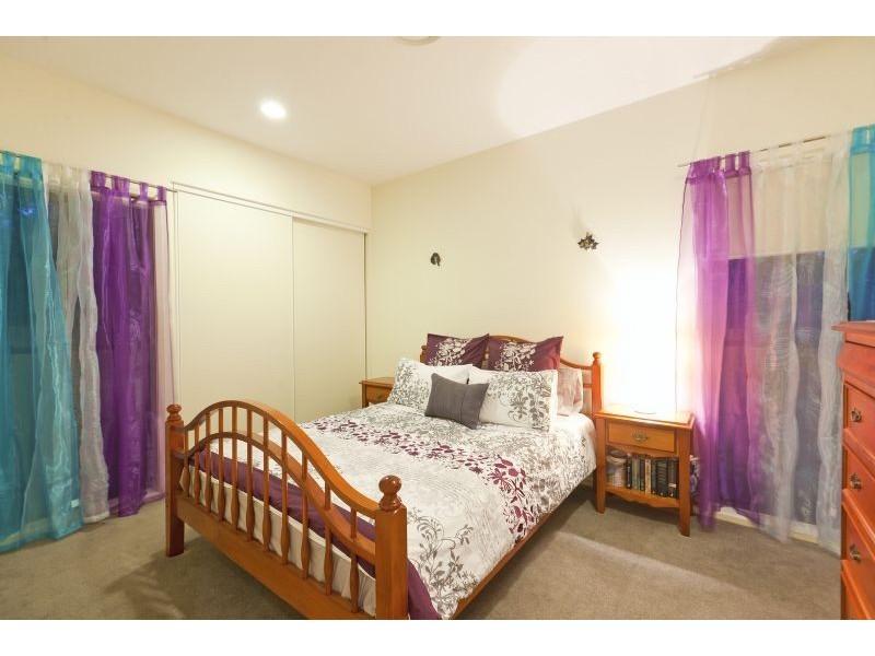 25 Ewer Street, Carindale QLD 4152