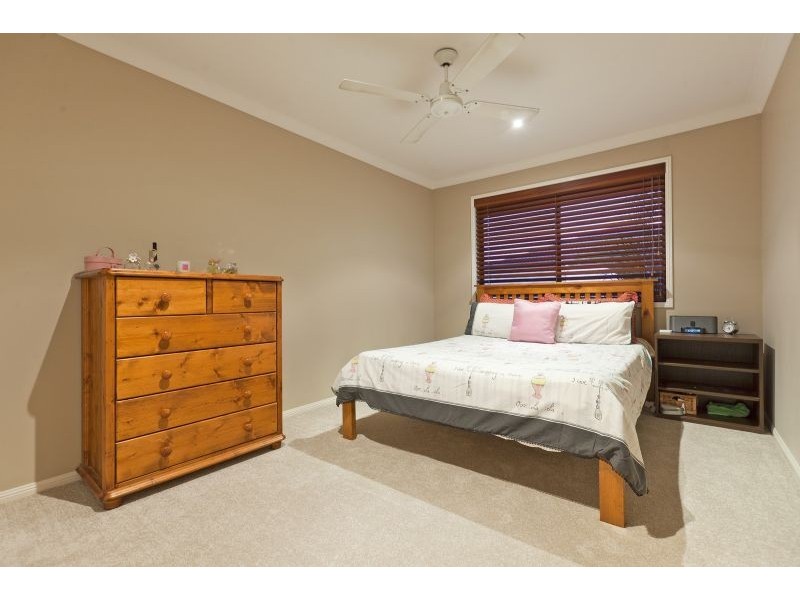 3 Kirra Place, Carindale QLD 4152