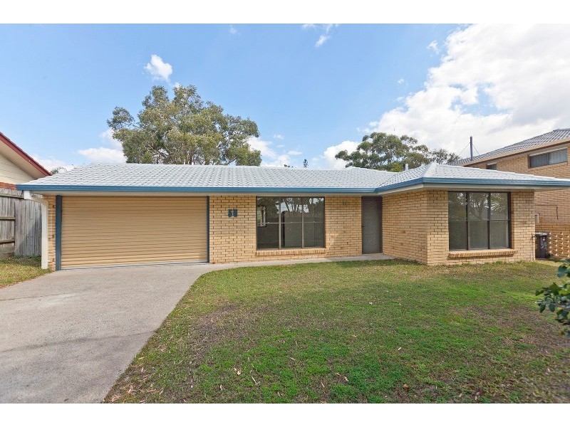 55 Meadowlands Road, Carindale QLD 4152