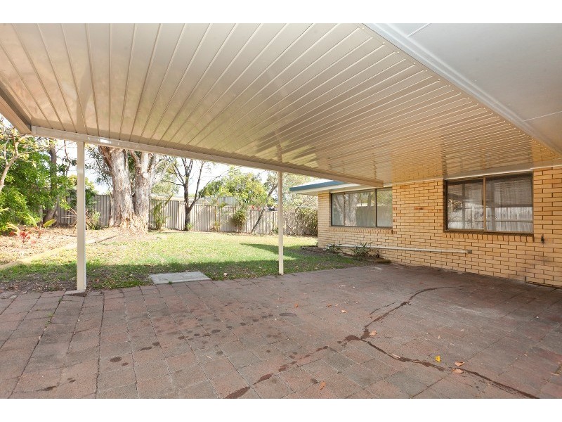 55 Meadowlands Road, Carindale QLD 4152