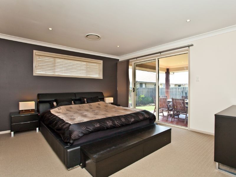 6-8 Moorhen Court, Narangba QLD 4504