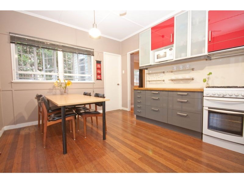 65 Salkeld Street, Tarragindi QLD 4121